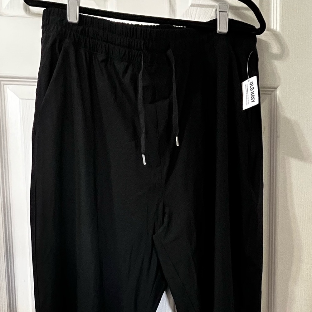 Women’s Old Navy Go Dry Black Joggers- NWT- Size L